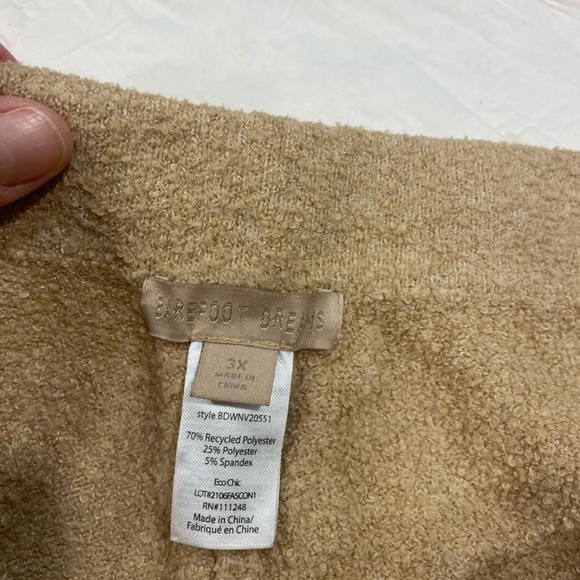Barefoot Dreams Tan Knit Set. Too and Bottom Matching. Soft! Warm! Travelers BFF - Picture 3 of 7